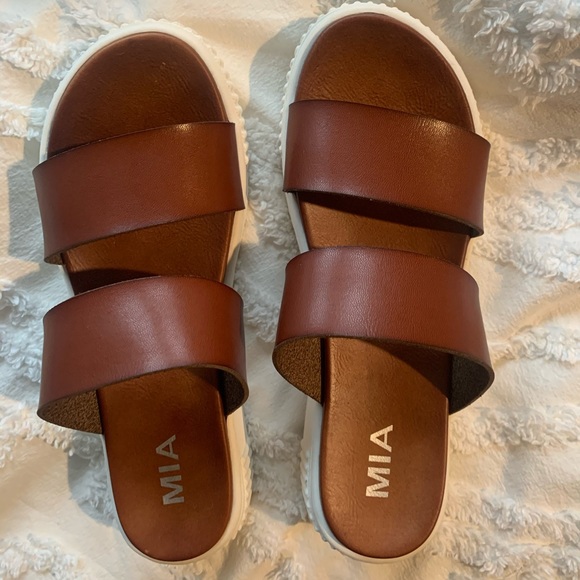 MIA Lexi Shoes BRAND NEW - Picture 3 of 4